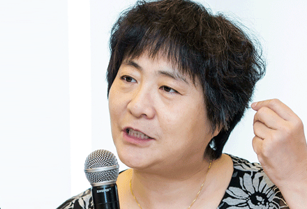 读本》 主编 北京大学"政府推动中医药文化融入基础教育"研究组副组长